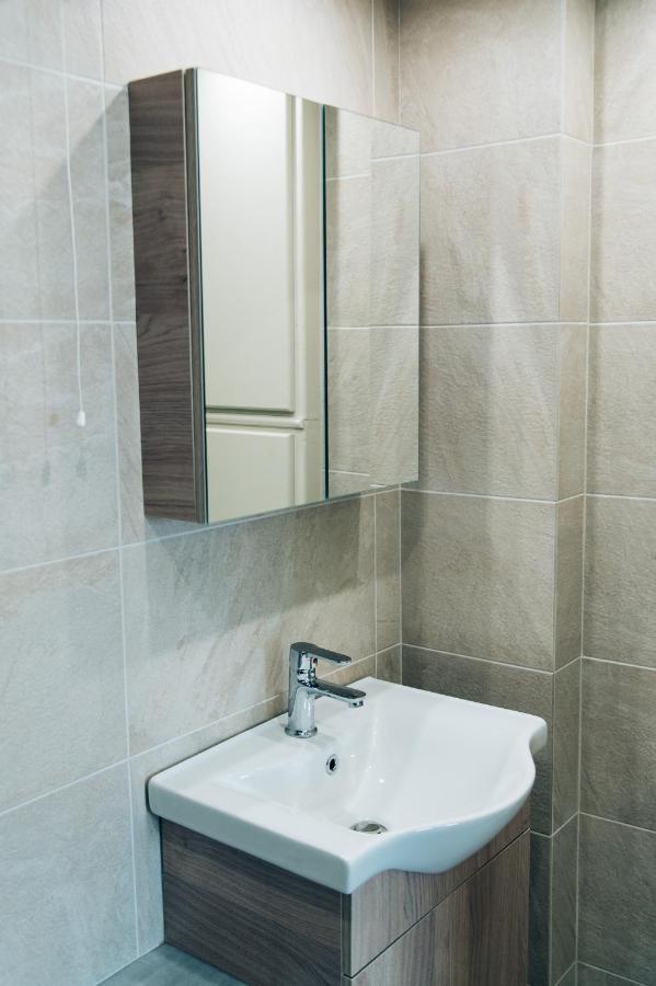 Katerina'S Suite Plomari Екстериор снимка